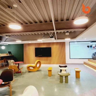 ส่วนกลางในพื้นที่สำนักงานให้เช่า