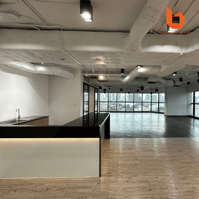 อาคารบางกอกบิสซิเนสเซ็นเตอร์