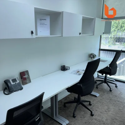 Office for rent connected to BTS Chidlom. Starting from THB 8,950 per person/month