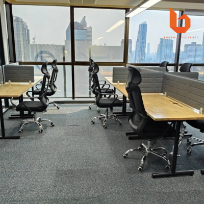 สำนักงานให้เช่าพร้อมเฟอร์นิเจอร์ ถนนเพชรบุรีตัดใหม่ เริ่มต้นราคาพิเศษ