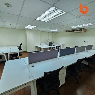 ออฟฟิศให้เช่าสถานีนานา ตกแต่งแล้วพร้อมเฟอร์นิเจอร์