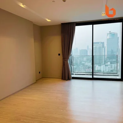 The Room Sukhumvit 38