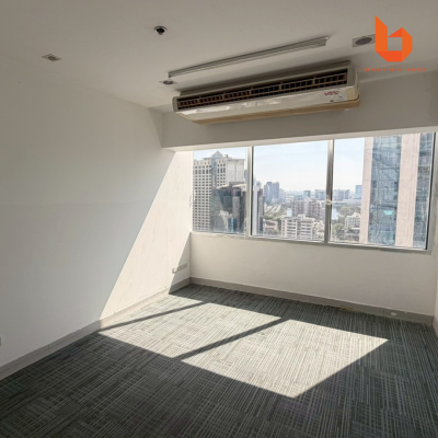 Office for Rent 341.41 Sqm in Sukhumvit CBD Near BTS Nana  |  Bangkok Office Agency