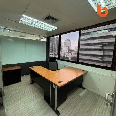 Office for rent Asok-Petchaburi Road near MRT Petchaburi