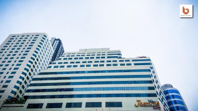 Jasmine City Building