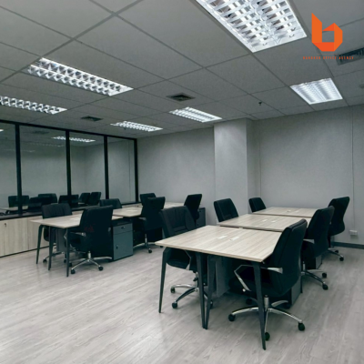 Office space 114 Sqm in Sathorn-Naradhiwas CBD, conveniently located near BTS Chong Nonsi  |  Bangkok Office Agency