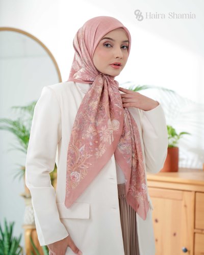 Haira Shamia ALIZA series - TERRACOTTA Hijab Scarf Haira Shamia ALIZA series - TERRACOTTA Hijab Scarf