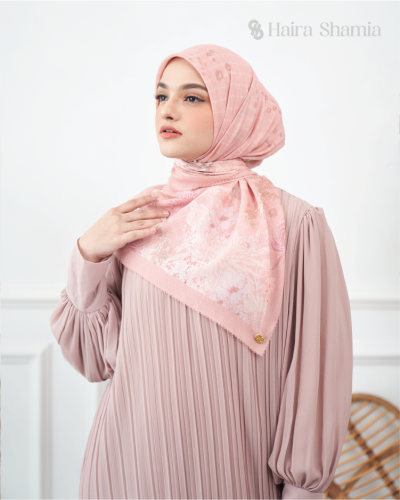 Haira Shamia ALIZA series - PEARL Hijab Scarf(copy) Haira Shamia ALIZA series - PEARL Hijab Scarf(copy)
