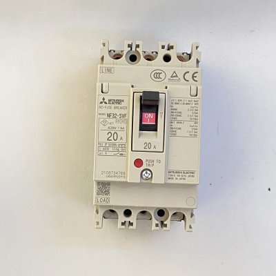 NF32-SVF 3P 20A