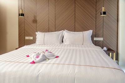 Centara Ras Fushi Maldives + Royal Villa Fulidhoo 4D3N