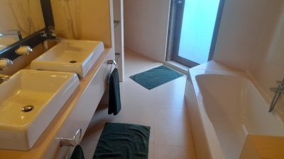 Safari Island Resort & Spa Maldives