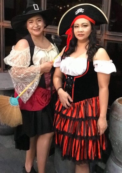 รีวิว ชุดแม่่มด สาวอวบ(copy)(copy)