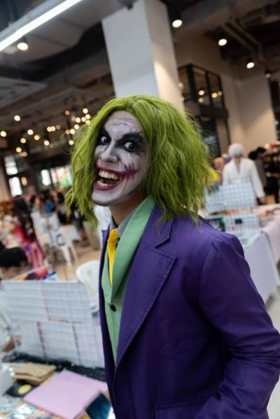 รีวิว ชุดโจ๊กเกอร์