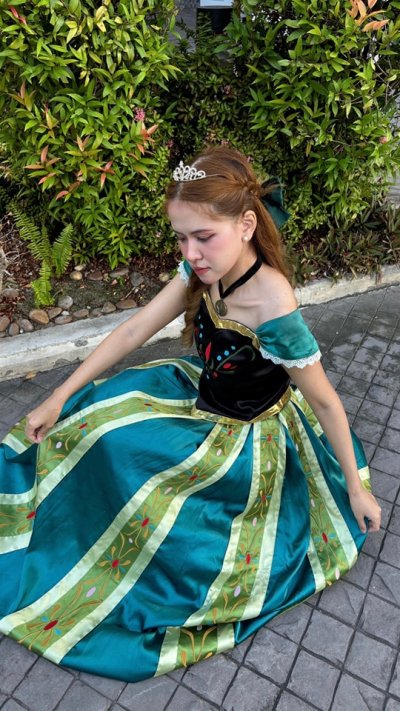 รีวิว ชุดเจ้าหญิงอันนา