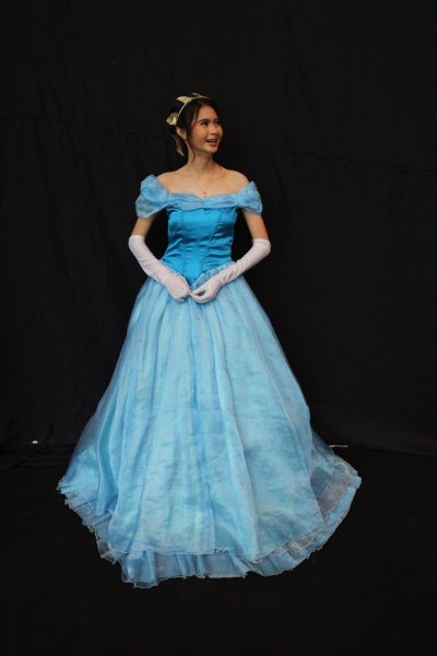 รีวิว ชุดซินเดอเรลล่า