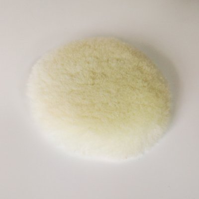 BS.1 ขนเเกะสีขาว (ก้นห้อย) ขนาด 3นิ้ว