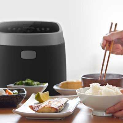 PANASONIC IH Rice Cooker, 1.5 Liter, with High-Grade SUS 304 Stainless Steel Inner Pot, Model SR-HNS151KSN