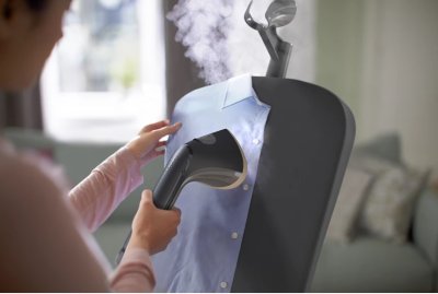PHILIPS Upright Steamer with Tilting StyleBoard, Model STE3170/80