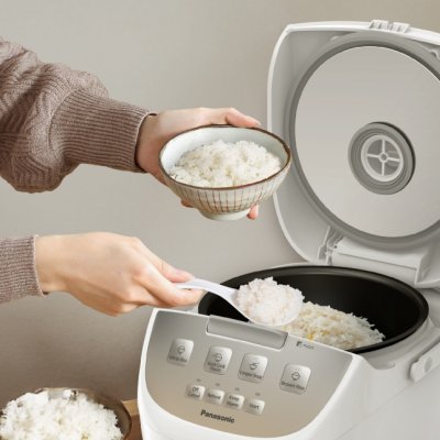 PANASONIC  หม้อหุงข้าวไมโครคอมพิวเตอร์ 1.8 ลิตร รุ่น SR-DC186WSN