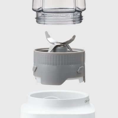 PANASONIC  เครื่องปั่นพร้อมแก้วพกพา รุ่น MX-XP103WSN