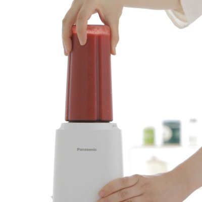 PANASONIC  เครื่องปั่นพร้อมแก้วพกพา รุ่น MX-XP103WSN