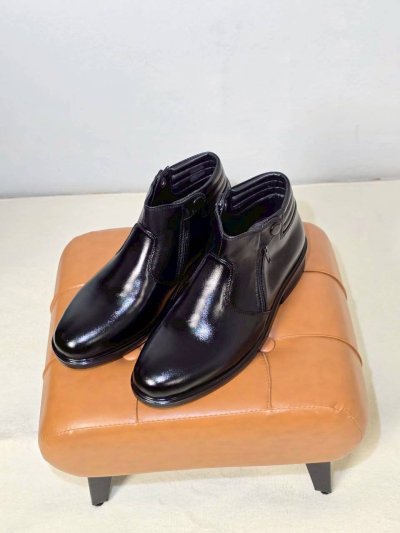 ฮาฟสั้น หัวมน สูง5.5นิ้ว หนังวัวแท้ ฟอกนิ่ม ซิปคู่ รุ่นHZ จาก The Dragon shoes