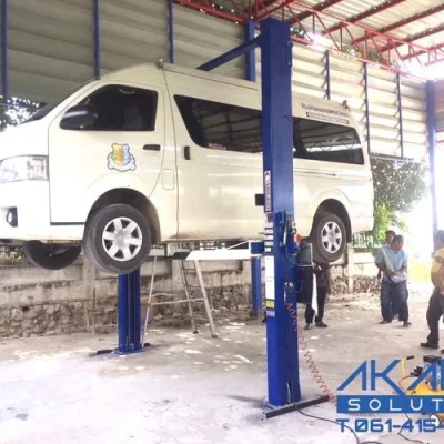 ลิฟท์ยกรถ CARLEO ขนาด 4.5 ตัน คานบน รุ่น SL-303SBW