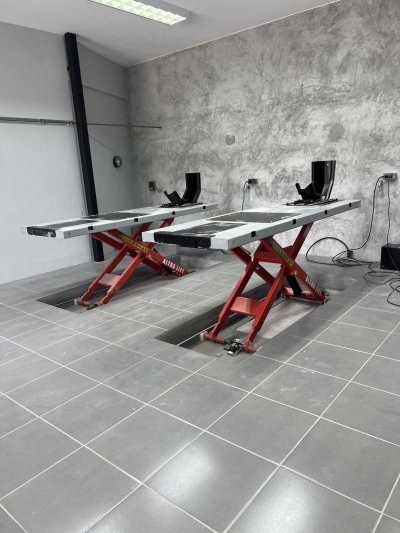 ลิฟท์ยกมอเตอร์ไซค์ระบบไฟฟ้า ALTRA ML-1000