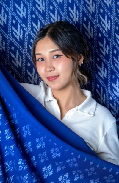 ผ้าฝ้ายมัดหมี่ย้อมคราม