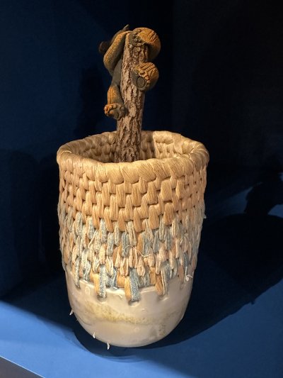 Waterhyacinth ceramic vase