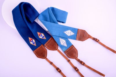 Jok patterned camera strap