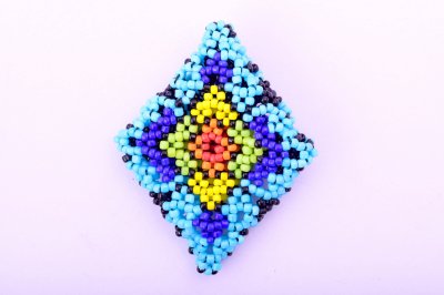 Nora brooch
