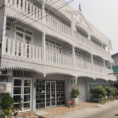 Aran Hostel & Cafe