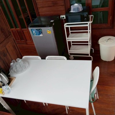 Aran Hostel & Cafe