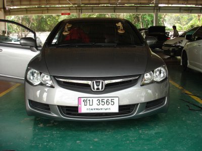 ติดตั้งกระจกรถยนต์