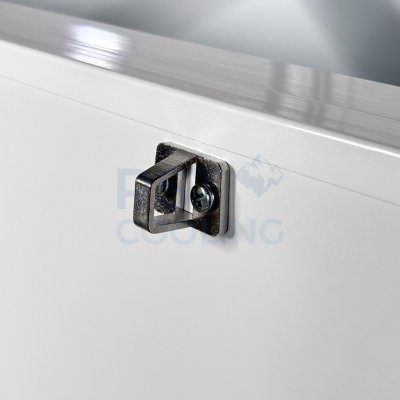 ตู้แช่แข็ง 2 ฝา Sanden รุ่น SCF-0615