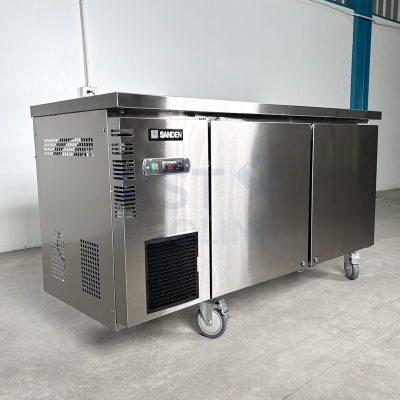 ตู้แช่เย็นเคาน์เตอร์สแตนเลส 2 ประตู Sanden รุ่น SCC-1562