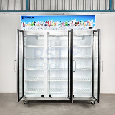 ตู้แช่เย็น 3 ประตู Sanden รุ่น YEM-1650