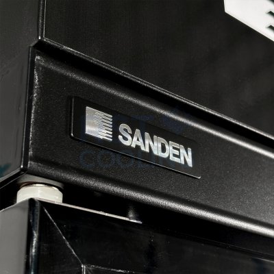 ตู้แช่เย็น 3 ประตู Sanden รุ่น YPC-1650 Black