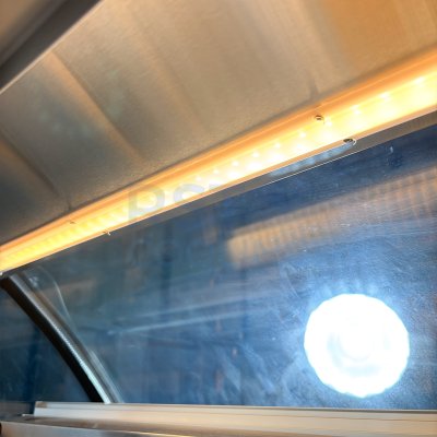 ตู้แช่เค้ก กระจกโค้ง Sanden รุ่น SKK-0907Z