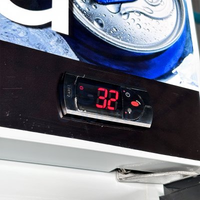 ตู้แช่เย็น 2 ประตู Sanden รุ่น OEM-1205i