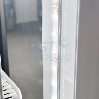 ตู้แช่เย็น 2 ประตู Sanden รุ่น YEM-1100