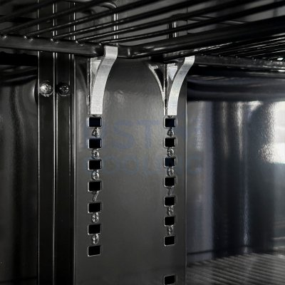 ตู้แช่เย็น 3 ประตู Sanden รุ่น YPC-1650 Black