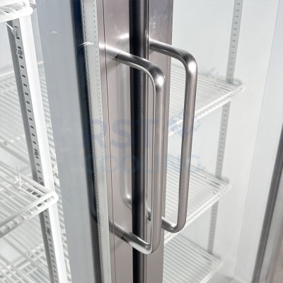 ตู้แช่เย็น 2 ประตู Sanden รุ่น YEM-1100