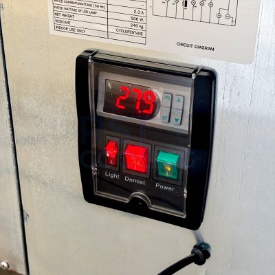 ตู้แช่เค้ก กระจกตรง Sanden รุ่น SKR-1503