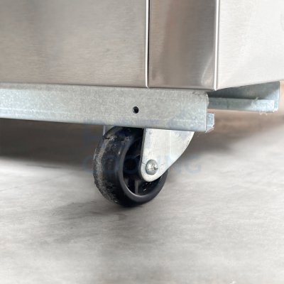 ตู้แช่เค้ก กระจกโค้ง Sanden รุ่น SKK-0907Z