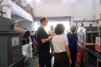 ภาพบรรยากาศการเยี่ยมชมบริษัทจากลูกค้าชาวต่างชาติเมื่อวันที่ 20 ตุลาคม 2568