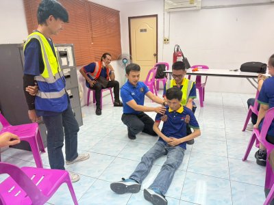 การฝึกอบรมหลักสูตรดับเพลิงและซ้อมอพยพหนีไฟประจำปี 2568