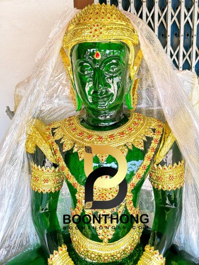 พระแก้วมรกต หน้าตัก 60 นิ้ว