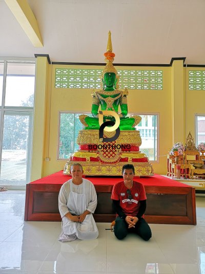 พระแก้วมรกต หน้าตัก 50 นิ้ว พิมพ์เก่า